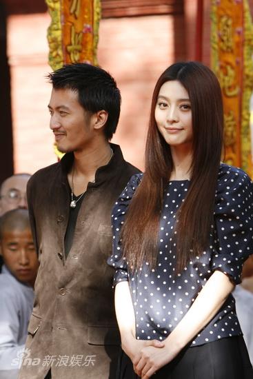 Nicholas Tse (L) and Fan Bingbing in Shaolin Temple 