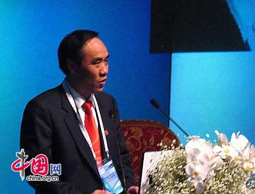 Gu Shengzu, member of the Standing Committee of NPC and vice chairman of the Central Committee of China National Democratic Construction Association.