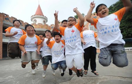 The plump children cheer after the first day