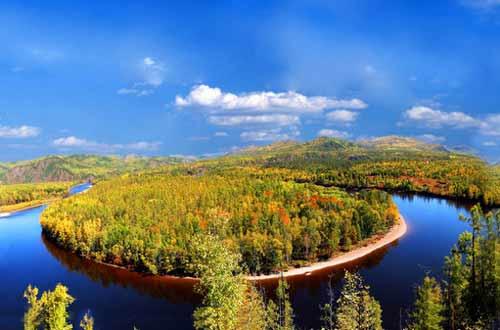 A river twists through the forests of Moerdaoga.