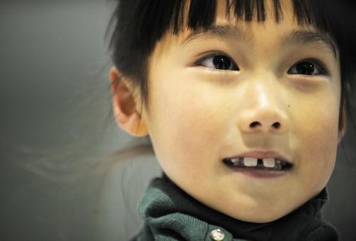 Photo taken on Oct. 30, 2009 shows smiling Zhang Mingyang in Harbin, capital of northeast China's Heilongjiang province.'[Xinhua]