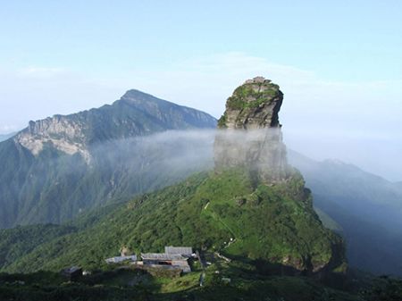 Mt. Fanjingshan Nature Reserve in Guizhou China.org.cn