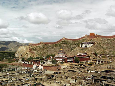 Sima is a town in Yatung County, a frontier county. It used to be the trade center for southern Asian countries. It was set as a commercial port in 1888 in the Qing Dynasty. (Photo: People's Daily Online)