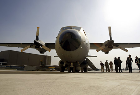 A C-27A transport aircraft, which was given by the U.S. military, is seen at an airbase in Kabul November 15, 2009. [Xinhua/Reuters]