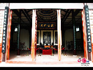 The Yuelu Academy is located on the east side of Yuelu Mountain in Changsha, the capital of Hunan province, China, on the west bank of the Xiang River.It was founded in 976, the 9th year of the Song Dynasty under the reign of Emperor Kaibao, and was one of the four most prestigious academies over the last 1000 years in China, The renowned Confucian scholars Zhu Xi and Zhang Shi both lectured at the academy.[Photo by Hu Di]