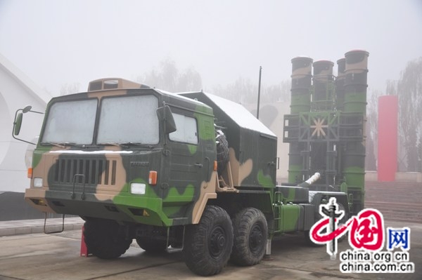 The HQ-15, the Chinese model of the S-300 anti-aircraft missile [Maverick Chen / China.org.cn]