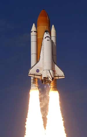 Space shuttle Atlantis lifts off from pad 39-A, Monday, Nov. 16, 2009, at the Kennedy Space Center in Cape Canaveral, Fla. Atlantis and its six member crew are heading for an 11-day mission to the international space station. [Xinhua/Reuters]