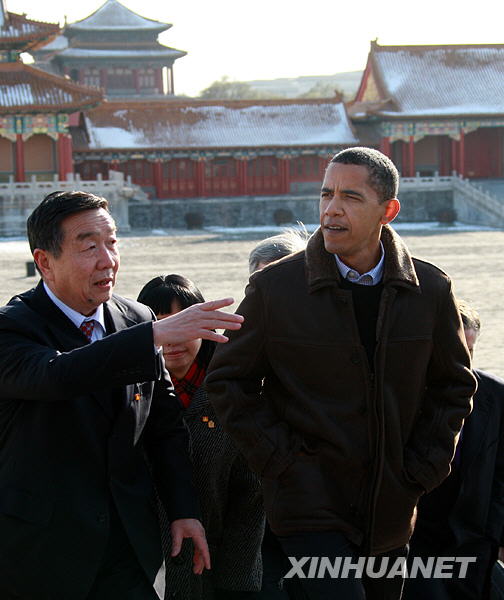 U.S. President Barack Obama visits the Forbidden City in Beijing on Nov. 17, 2009.[Pang Xinglei/Xinhua]