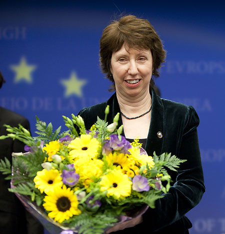 European Trade commissioner Catherine Ashtone attends a press conference after an EU summit at the EU Council headquarters in Brussels, capital of Belgium, Nov. 19, 2009. Britain&apos;s Catherine Ashtone was elected EU foreign policy chief during an extraordinary summit in Brussels Thursday. [Xinhua]