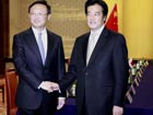 Chinese, Japanese foreign minister meet