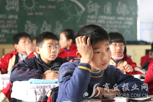 Pupils suffer excessive study pressure in China.