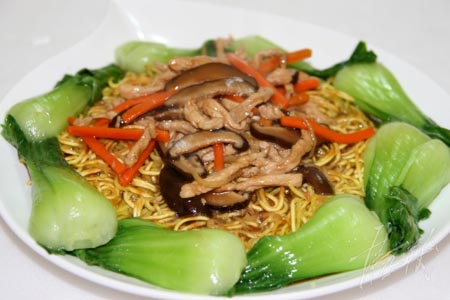 Generally speaking, chow mein is a dish of stir-fried noodles. It can be made of more than one kind of noodles that may be narrow or wide, tasting salty or spicy.