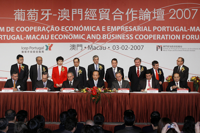 Macao can be viewed as a bridge connecting China and Portuguese-speaking countries, and it has brought many opportunities for foreign investors.