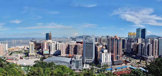 The Xinkouan district in Macao has a rapid economic development with many tall buildings.