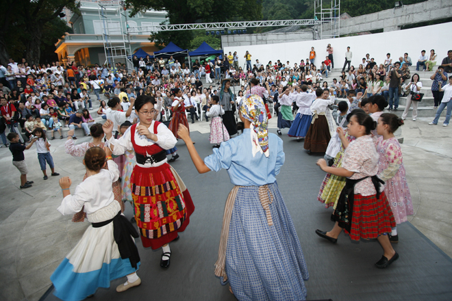 Students dance during the Lusophone Festival in Macao.