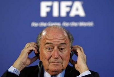 FIFA president Sepp Blatter is pictured during a media briefing on Robben Island Dec. 3, 2009. The winners of next year's World Cup final in South Africa will collect 31 million U.S. dollars in prize money, FIFA said on Thursday after their Executive Committee meeting in the historic setting of Robben Island.(Xinhua/Reuters Photo) 