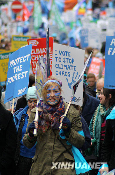 Around 20,000 people have marched through central London to demand action on climate change, police said, as rallies took place in other cities.[Xinhua]