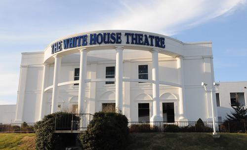 Photo taken on Dec. 13, 2009 shows the White House Theater in Branson, Missouri, the United States. China Heaven Creation officially took over the White House Theater on Monday. 