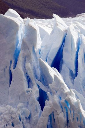 View of part of Argentina&apos;s Perito Moreno glacier, near the city of El Calafate, in the Patagonian province of Santa Cruz, December 14, 2009. Scientists warn that glaciers in the Andes are melting because of the effects of climate change. According to studies, these accumulations of ice are thawing at a pace so fast that they could disappear in 25 years.