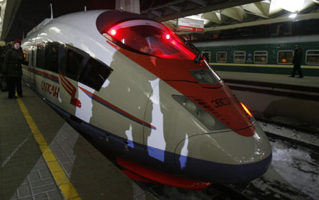 The Sapsan high speed train is pictured in Moscow, December 17, 2009. Sapsan will take passengers from Moscow to St. Petersburg in 3 hours and 45 minutes at a top speed of 250 kmph (155 miles per hour). 