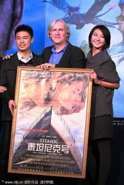 James Cameron with Chinese fans
