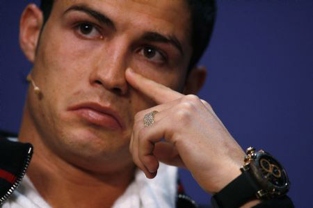 FIFA Men's World Player of the Year 2009 nominee Cristiano Ronaldo of Portugal attends a press conference before the FIFA World Player Gala in Zurich December 21, 2009.