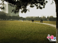 Northeastern University is a public university in the city of Shenyang, Liaoning Province, China. With an annual enrollment of over 20,000 students, it is one of the largest and most prestigious universities in Northeast China. It was founded on April 26, 1923 in the capital city of Liaoning province, Shenyang, which was also the historic political and economic center of Northeast China. [Photo by Yu Jiaqi]