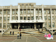 Northeastern University is a public university in the city of Shenyang, Liaoning Province, China. With an annual enrollment of over 20,000 students, it is one of the largest and most prestigious universities in Northeast China. It was founded on April 26, 1923 in the capital city of Liaoning province, Shenyang, which was also the historic political and economic center of Northeast China. [Photo by Yu Jiaqi]