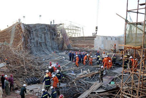 Seven people were killed Sunday after an overpass under construction collapsed in southwest China's Yunnan Province, local officials said.