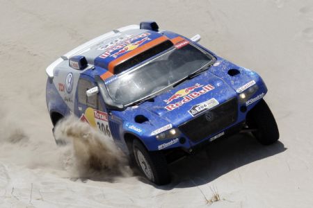 Nasser Al-Attiyah of Qatar competes in his Volkswagen during the third stage from La Rioja to Fiambala in the second South American edition of the Dakar Rally, January 4, 2010.