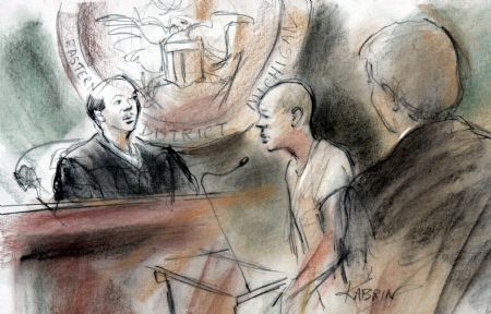 A courtroom drawing shows accused Christmas Day Bomber Umar Farouk Abdulmutallab in Federal court in Detroit, Jan.8, 2010. (Xinhua/Reuters Photo) 