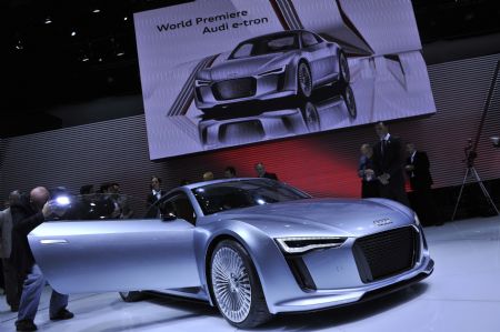 A new Audi E-tron is unveiled during the media preview of the 2010 North American International Auto Show (NAIAS) at Cobo center in Detroit, Michigan, U.S.A., Jan. 11, 2010. [Xinhua]
