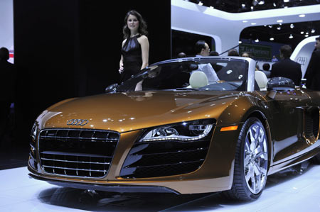 An Audi R8 is on display during the media preview of the 2010 North American International Auto Show (NAIAS) at Cobo center in Detroit, Michigan, the United States, Jan. 11, 2010. [Xinhua]