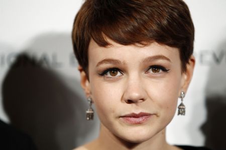 Actress Carey Mulligan arrives to accept the award for Best Actress for her work in the film An Education at the National Board of Review Award ceremony in New York January 12, 2010. 