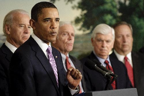 U.S. President Barack Obama delivers remarks on finacial reform at the White House in Washington, D.C. Obama unveiled plans Thursday to limit the size and scope of U.S. banks and finance firms in a new assault on the Wall Street excesses laid bare by the financial crisis. (Xinhua/AFP Photo)