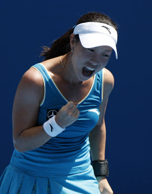 Zheng Jie of China reacts during the fourth round match of women's singles against Alona Bondarenko of Ukraine in 2010 Australian Open Tennis Championship in Melbourne, Jan. 24, 2010. Zheng Jie won 2-0. 