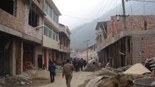 The new residential buildings are under construction.