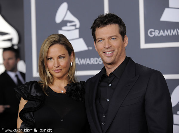 Harry Connick Jr., and his wife, Jill Goodacre arrive at the 52nd Grammy Awards on Sunday, Jan. 31, 2010, in Los Angeles. 