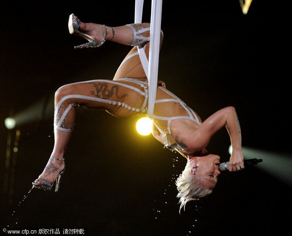 Singer Pink performs onstage during the 52nd Annual GRAMMY Awards held at Staples Center on January 31, 2010 in Los Angeles, California. 