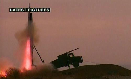 An image grab taken on February 3, 2010 from Iran&apos;s English-language official Press TV station shows the launching of the Kavoshgar 3 (Explorer) rocket from an undisclosed location. [Xinhua] 