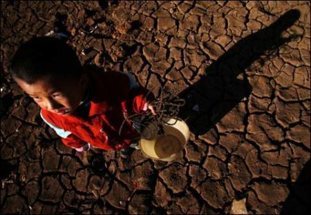 The worst drought in 60 years has continued to scorch southwestern China. The region's meteorological center has issued its highest alert for severe drought.