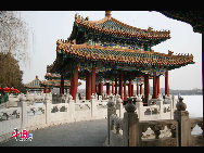 Beihai Park is one of the oldest, largest and best-preserved of the ancient imperial gardens in China and it is conveniently located in the very center of Beijing. Beihai literally means 'Northern Sea'. There are also corresponding 'Central' and 'Southern Seas' – both are located in an area called Zhongnanhai. This region is also quite famous because it houses China's paramount leaders. [Photo by Dong Qingpei]