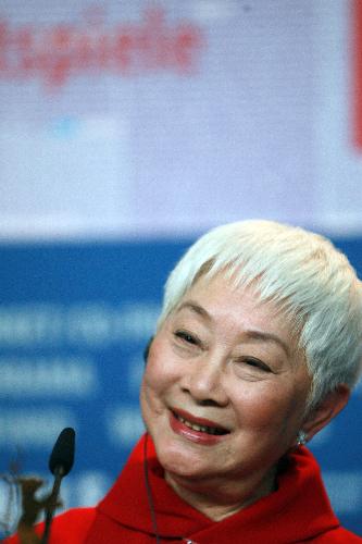 Actress Lu Yan of Chinese movie 'Tuan Yuan' attends a press conference at the 60th Berlinale International Film Festival in Berlin, capital of Germany, Feb. 11, 2010.