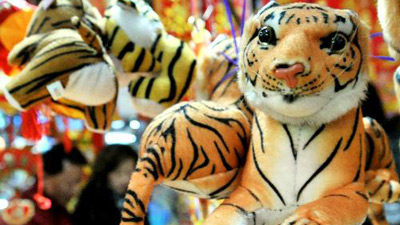 Tiger ornaments popular in 'Year of Tiger'