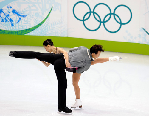 China's Shen Xue/Zhao Hongbo perform in the pairs short program of figure skating at the 2010 Winter Olympic Games in Vancouver, Canada, on Feb. 14, 2010. 