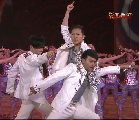 Taiwan's 1990s popular boy band The Little Tigers reunited to perform a medley of three of their 1990s hits on the stage of the 2010 CCTV New Year Gala, February 13, 2010.