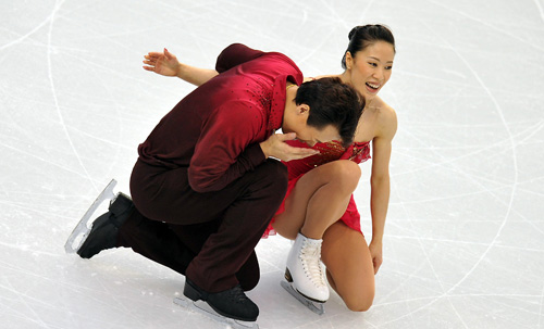China's Shen Xue (R)/Zhao Hongbo reacts after competing for the pairs free skating of Figure Skating at the 2010 Winter Olympic Games in Pacific Coliseum stadium, Canada, Feb. 15, 2010.