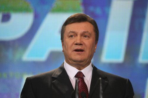 Presidential candidate Viktor Yanukovich makes a statement for the results of exit polls after the second round of Presidential elections in his headquarters in Kiev, capital of Ukraine, on Feb. 7, 2010. (Xinhua/Mu Liming)