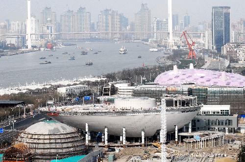 Photo taken on Feb. 19, 2010 shows the pavilions of Japan, Saudi Arabia and India in Pudong Expo Site in Shanghai, east China. The foreign pavilions in Pudong Expo Site have entered the phase of internal decoration and exhibition installation.[Xinhua]