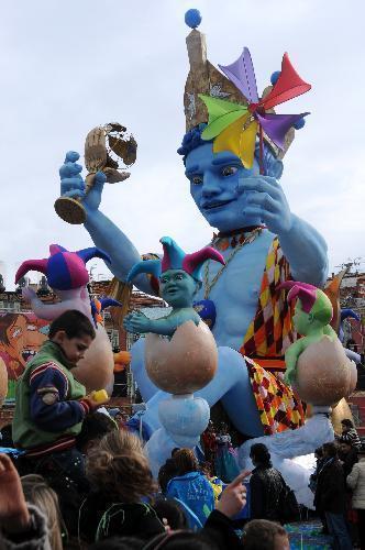 The float 'A king of the Blue Planet' is paraded during the 126th edition of the Nice carnival in Nice, France, on Feb. 21, 2010. The 126th Nice Carnival which takes place from Feb. 12 till Feb. 28 came to a climax on Sunday. A total of 20 floats joined the parade and lots of people took part in it.